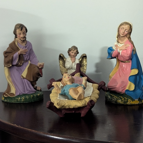 Vintage Nativity Figurines Hand Painted-Italy - Picture 2 of 9
